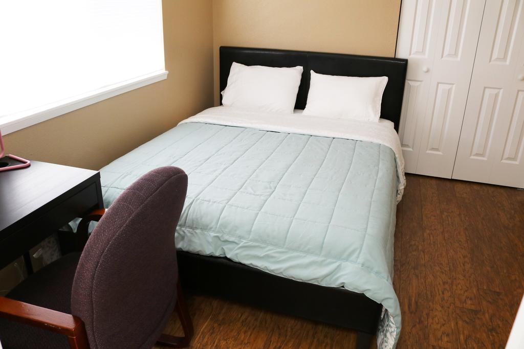 סיאטל Quiet, Clean And Comfortable Room מראה חיצוני תמונה