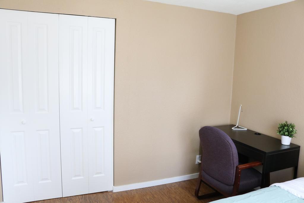 סיאטל Quiet, Clean And Comfortable Room מראה חיצוני תמונה